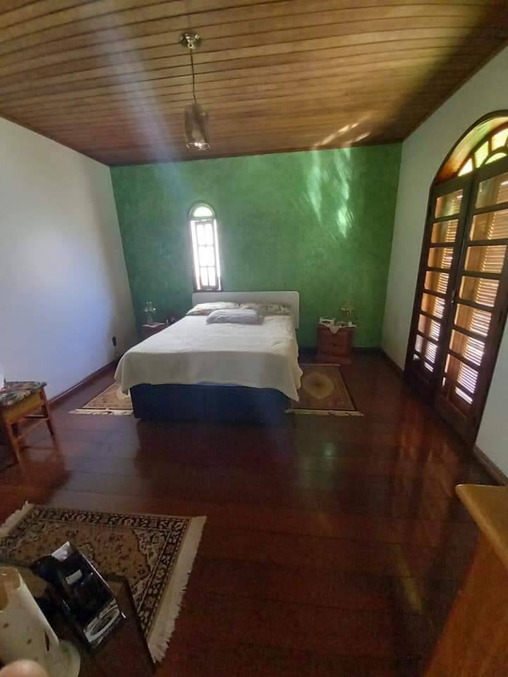 Casa à venda com 3 quartos, 917m² - Foto 8