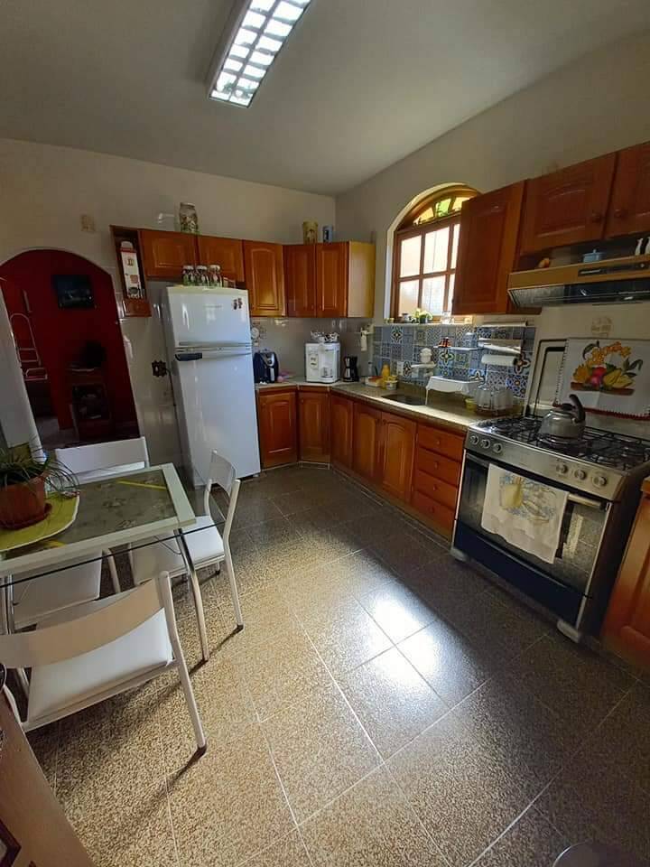 Casa à venda com 3 quartos, 917m² - Foto 15