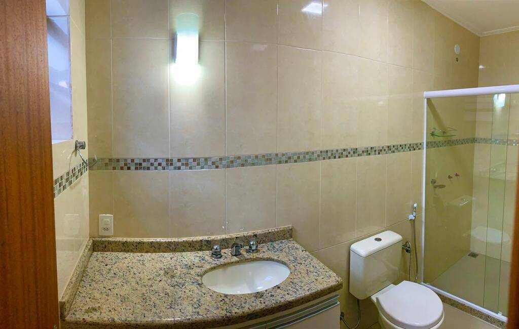 Casa à venda com 3 quartos, 328002m² - Foto 8