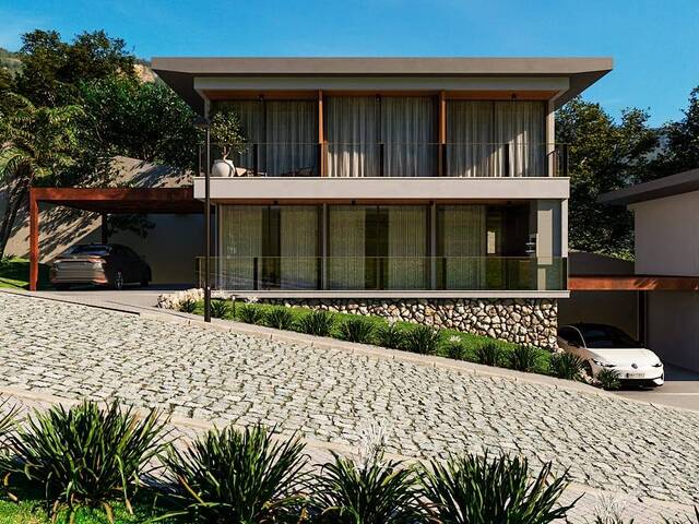 #213 - Casa para Venda em Nova Friburgo - RJ