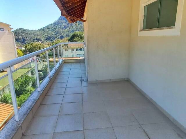 #265 - Apartamento para Venda em Nova Friburgo - RJ