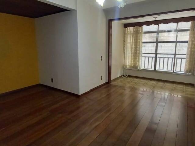 #266 - Apartamento para Venda em Nova Friburgo - RJ