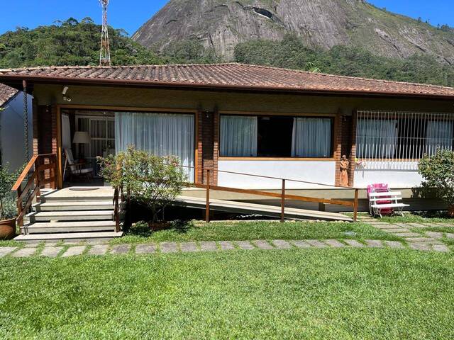 #273 - Casa para Venda em Nova Friburgo - RJ